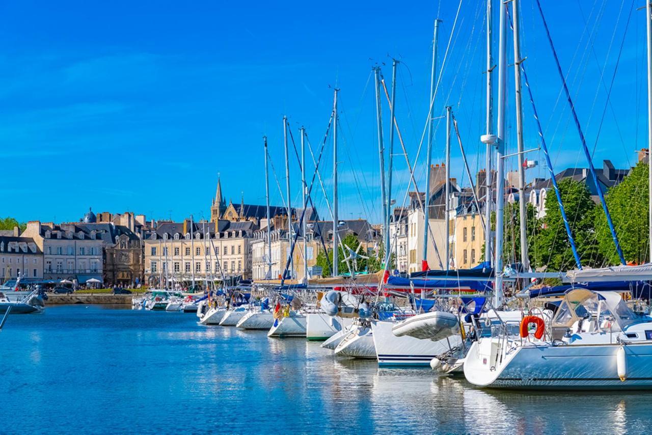 Appartement Moderne Finement Decore Avec Balcon A Vannes Centre Eksteriør billede